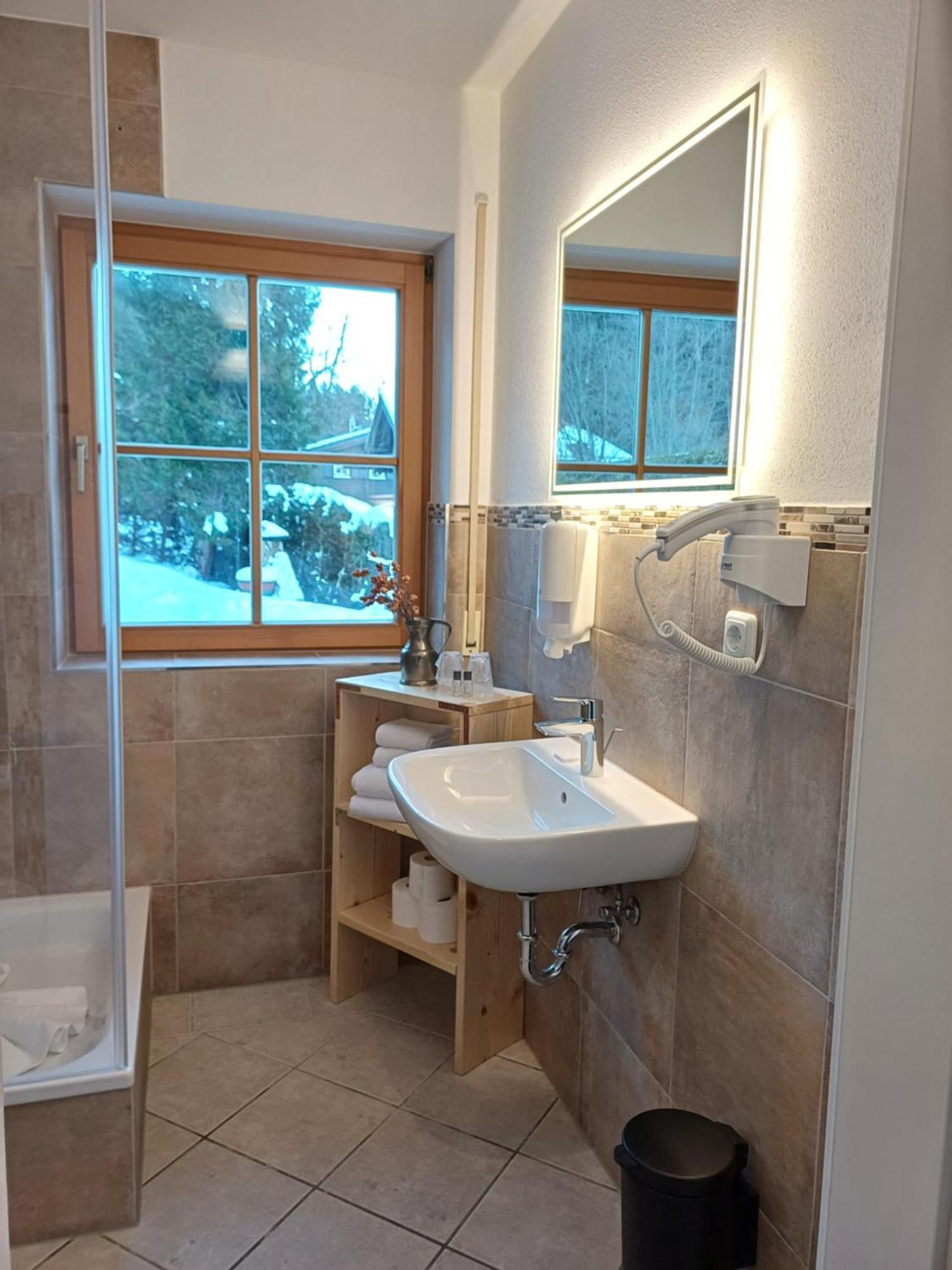 Haus Miele Hotel Garmisch-Partenkirchen Luaran gambar